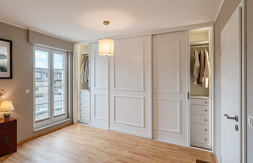 Einbauschrank nach Maß im Landhausstil
